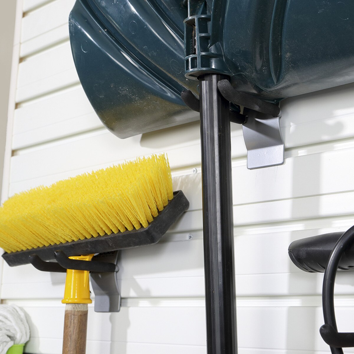 Flow Wall 7 Piece Deluxe Cabinet Storage Set - White